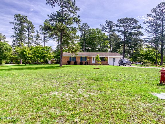 3rd image of 4702 Edgewood Drive