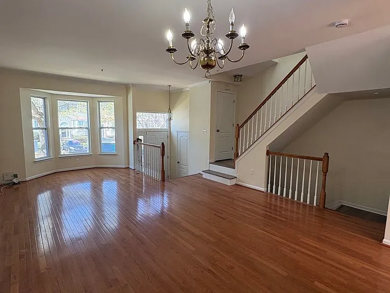 4211 Huntshire Rd — Photo 7