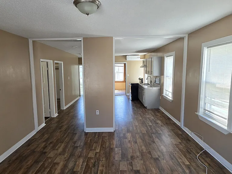 18 Bullard St #3 — Photo 7