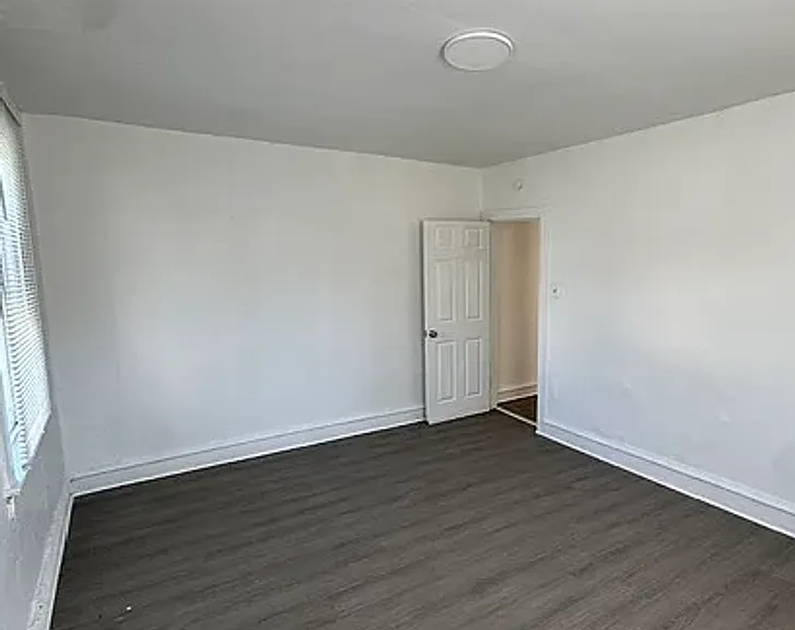 6752 Martins Mill Rd — Photo 4