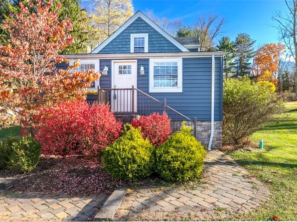 4673 Mill Stream Ct, Murrysville, PA 15668