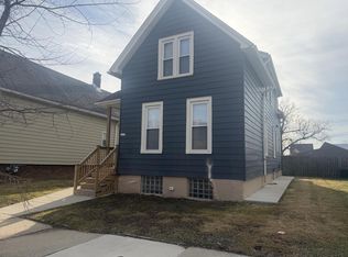 2215 North Dr William Finlayson STREET, Milwaukee, WI 53212