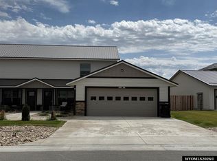 405 Walnut Ct E Unit 3B, Saratoga, WY 82331