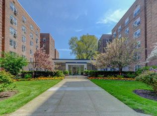 112-20 112th St, Flushing, NY 11375