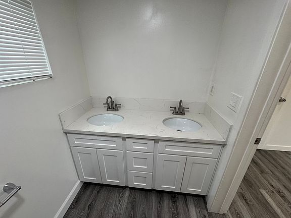 Master Sink for two