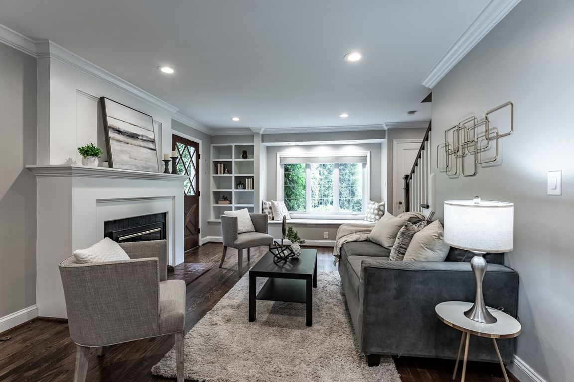 Family Room-5