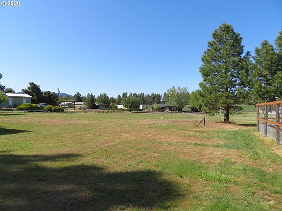 4th image of 96 N Airstrip Dr