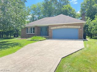 8370 Shady Lane Dr, Broadview Heights, OH 44147