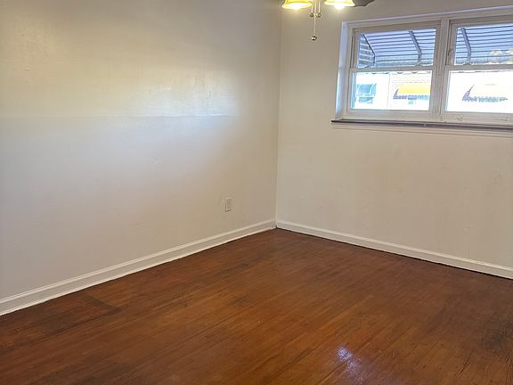 4th image of 1110 Taylor Ave Floor 2
