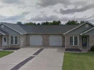 1002 SW 2nd St #2, Washington, IN 47501