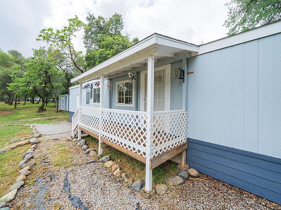 4th image of 15956 Cloverlorrie Ln