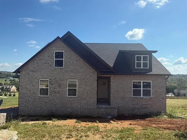 145 Victory Dr, Madisonville, TN 37354