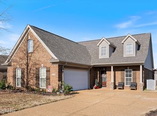 2700 Hill Valley Ln, Southaven, MS 38672
