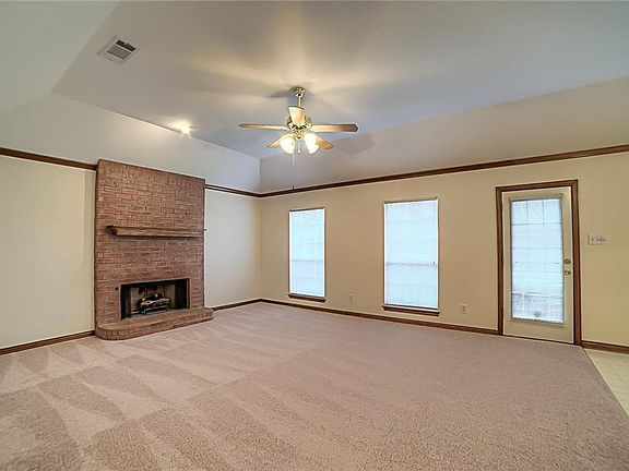 5th image of 3612 Marianne Cir