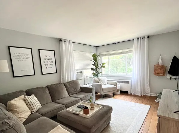 3937 Millsbrae Ave, Cincinnati, OH 45209