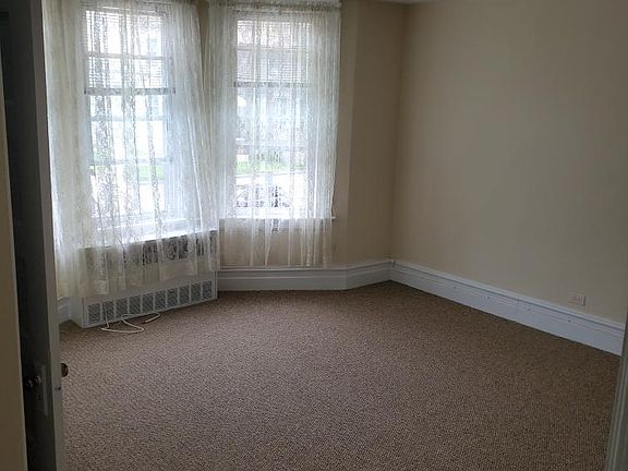2nd image of 126 N Terrace Ave APT 2