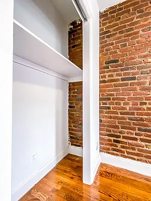 Rented by Voro New York | media 20