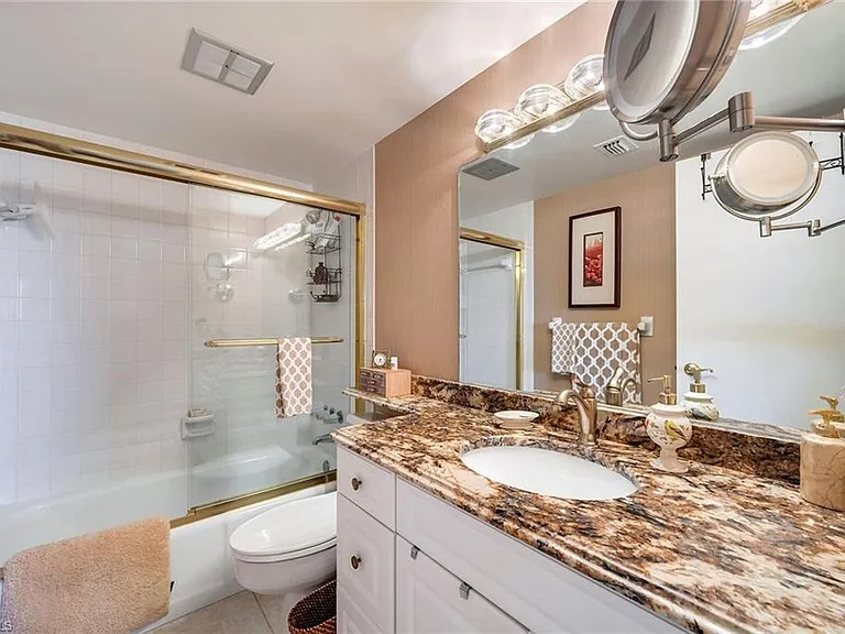 3500 Gulf Shore Blvd N #505 — Photo 17