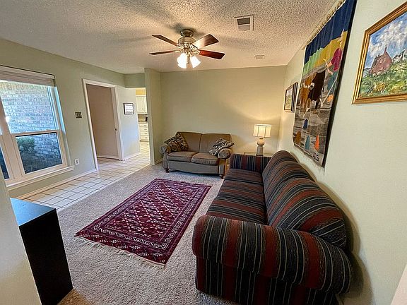 5th image of 4021 Toledo Ave