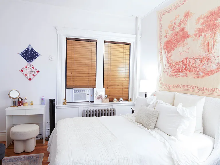1109 Boylston St #1 — Photo 11