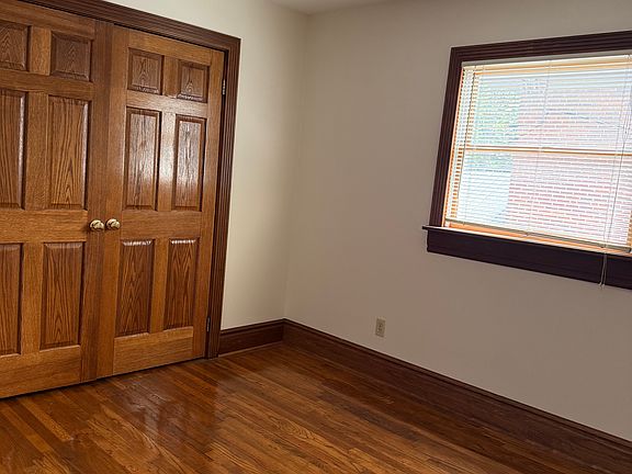4th image of 50 N Liberty St APT 2