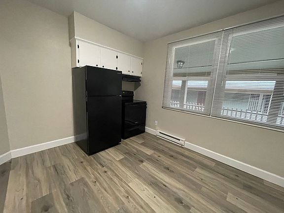 4th image of 1805 W 8th Ave #6