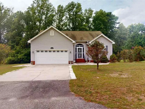 1222 Ramblewood Dr, Hartsville, SC 29550