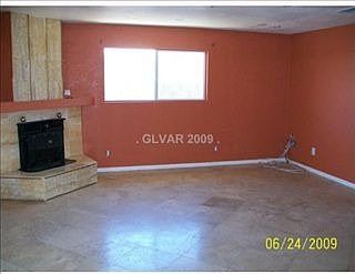 1st image of 5920 Granada Ave