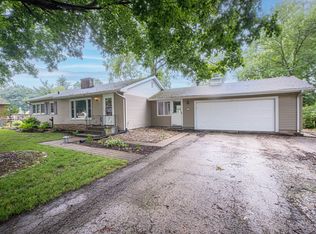 11 Erin Ln, Kankakee, IL 60901
