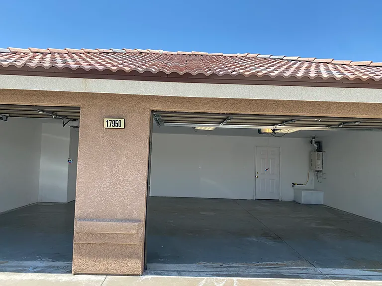 17950 Main St — Photo 3