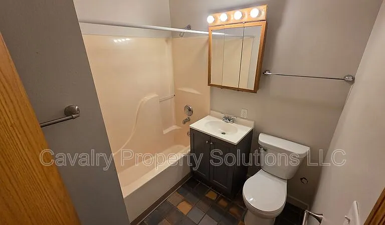 5703 Nicollet St #105 — Photo 7
