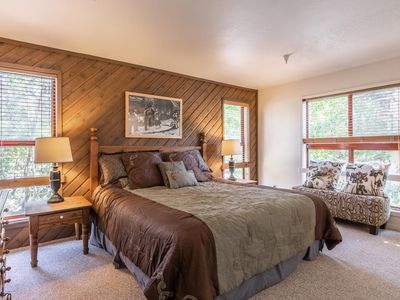 865 Majestic Pines Dr #213, Mammoth Lakes, CA, 93546