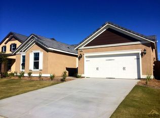 1508 Waterfall Ln, Bakersfield, CA 93311