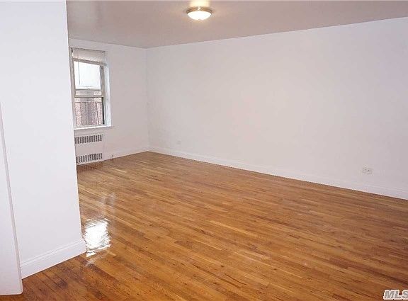4th image of 6725 Dartmouth St