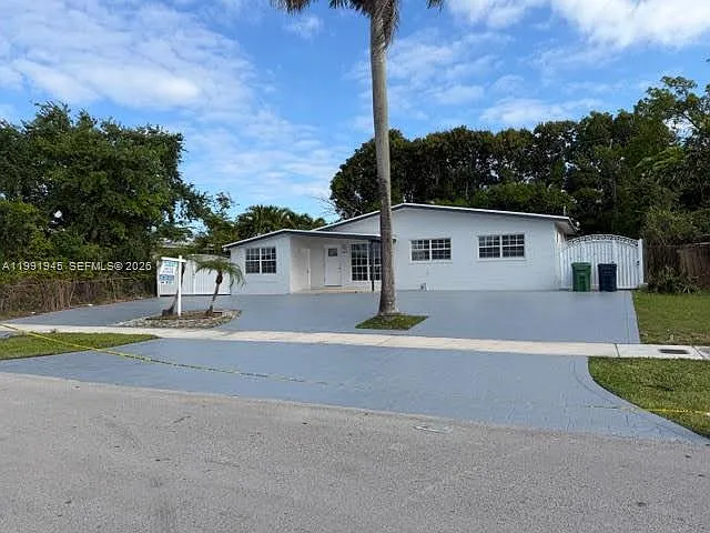 Building Photo - 12455 SW 185th Ter