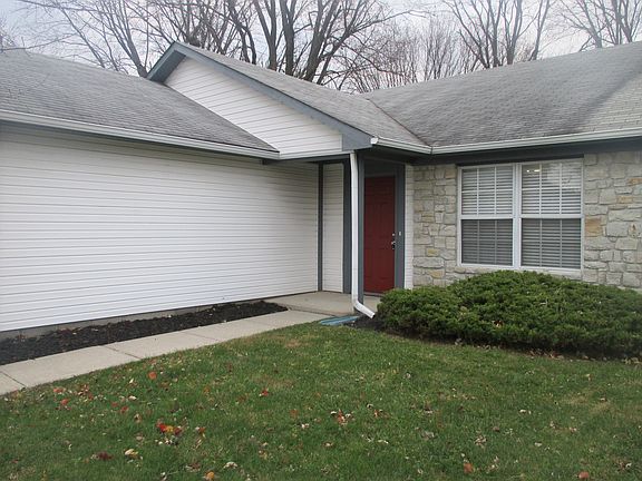 3rd image of 1713 N Park Hurst Dr