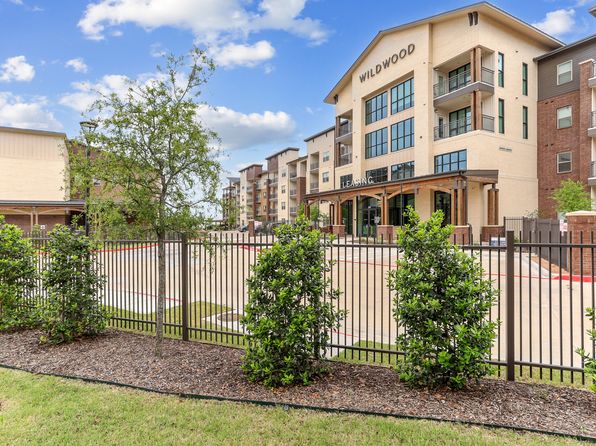 201 Wildwood Blvd #1212