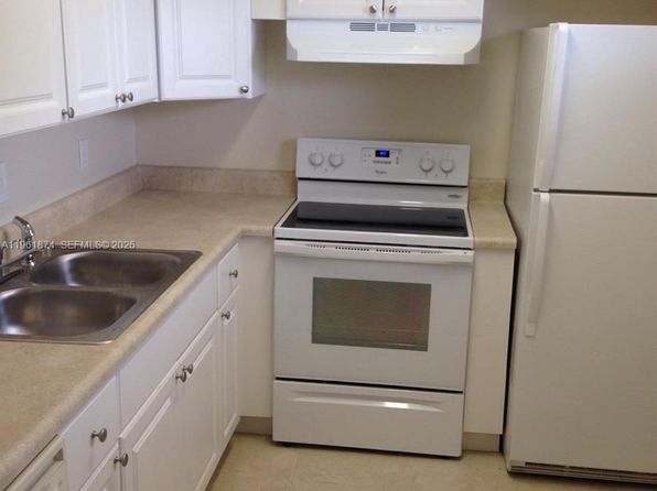 7561 NW 16th St APT 2310
