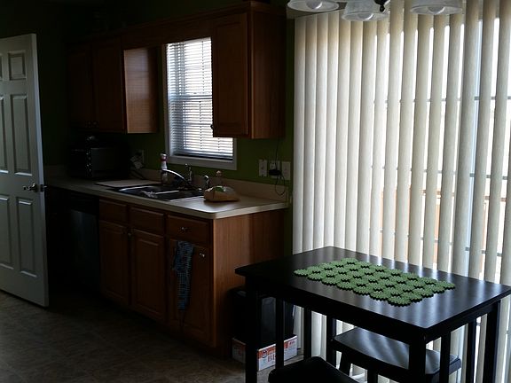 4th image of 107 Belle Ayre Dr