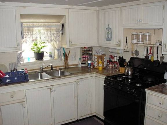 939 Willow Ridge Kitchen