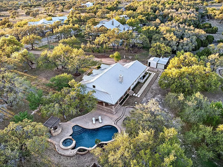 301 Medlin Creek Loop — Photo 4