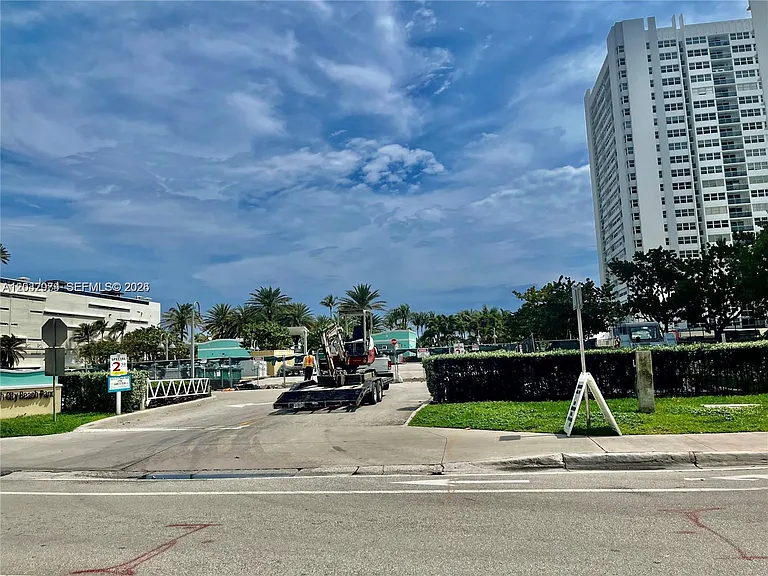 1849 S Ocean Dr #0 — Photo 48