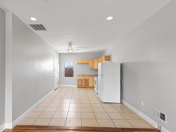 5th image of 1005 N Arlington Ave #1