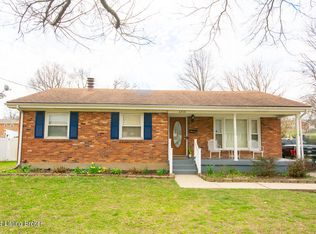 6712 Green Manor Dr, Louisville, KY 40228
