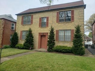 6947 Chippewa St, Saint Louis, MO