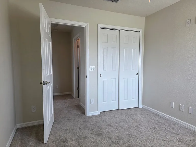 4772 Silver Birch Way — Photo 33