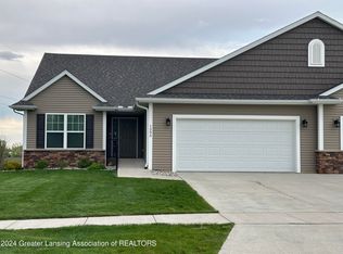 1295 Superior Dr #1, Saint Johns, MI
