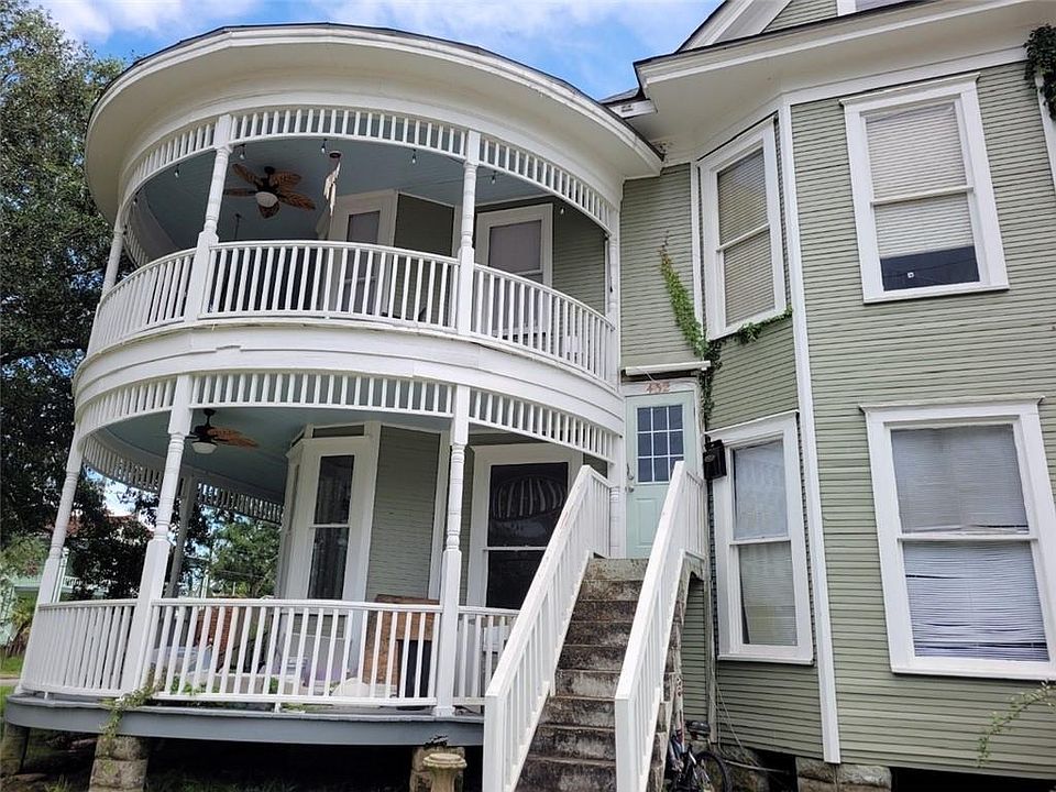 1st image of 428 Pine St