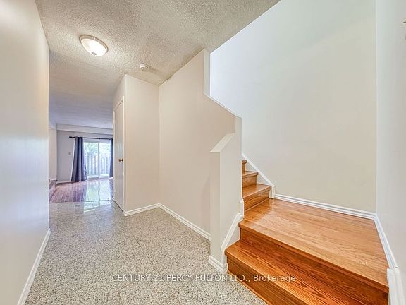 4th image of 11 Fundy Bay Blvd