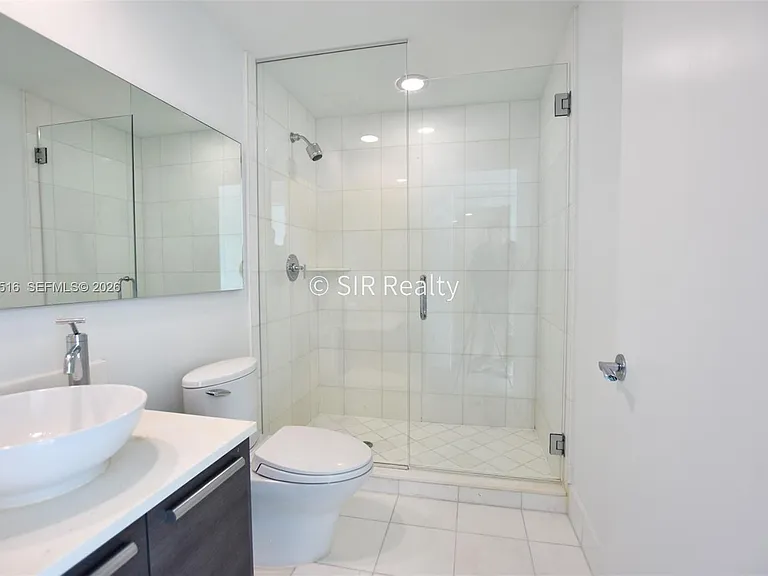 2950 NE 188th St #336 — Photo 7